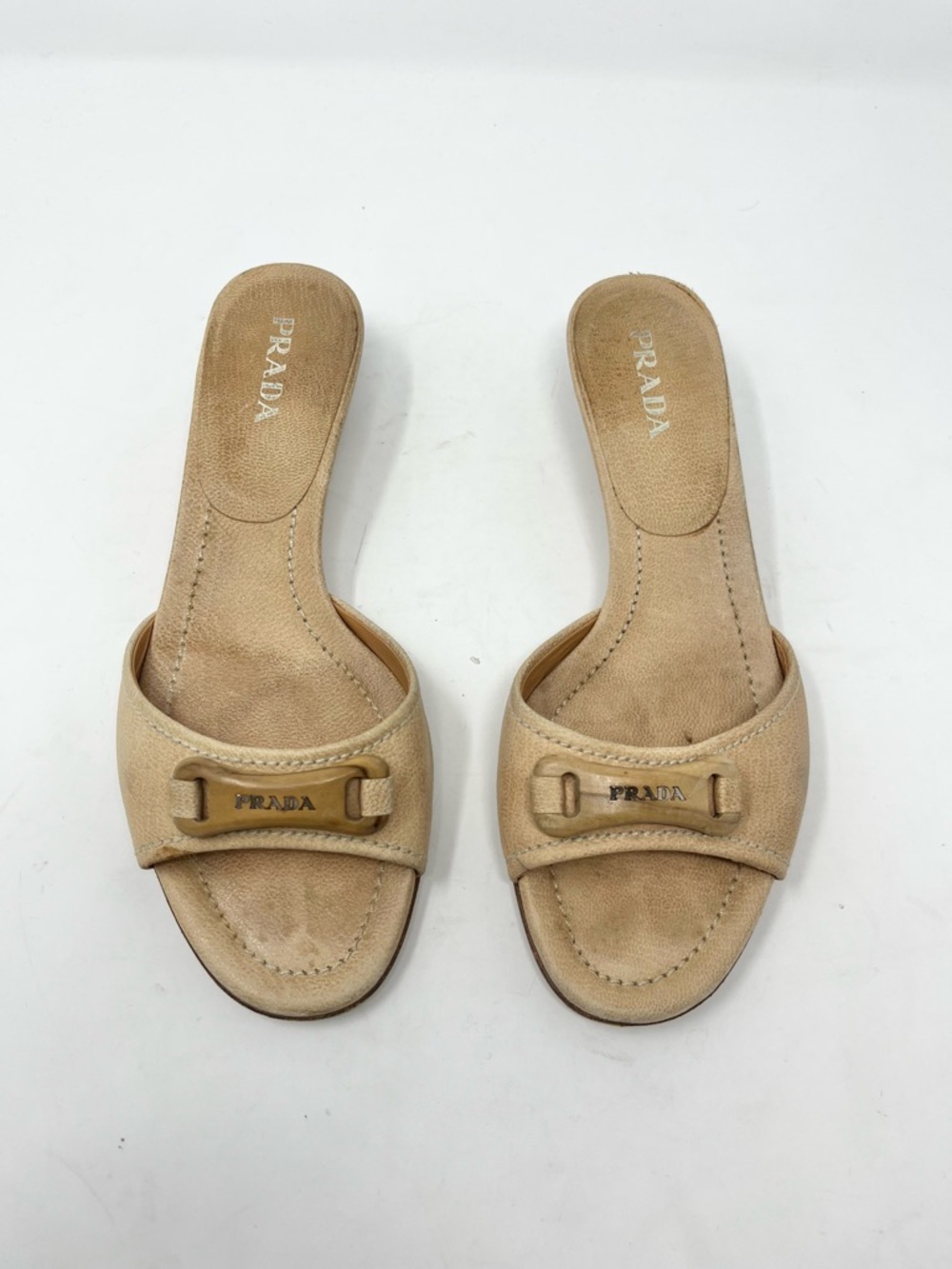 Vintage Prada Beige Leather Logo Sandal Kitten Heel retro size 37 Slip On Mule - Picture 6 of 7